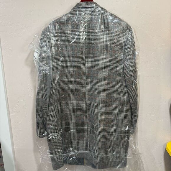 New Signature Carcoat Plaid- Checker Size 48 - Picture 7 of 12